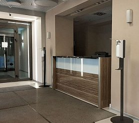 Мобильные стойки для дезинфекции рук Мобильные стойки для дезинфекции рук